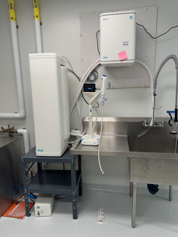 Image of Millipore Milli-Q IQ 7010 Lab Water Purification System